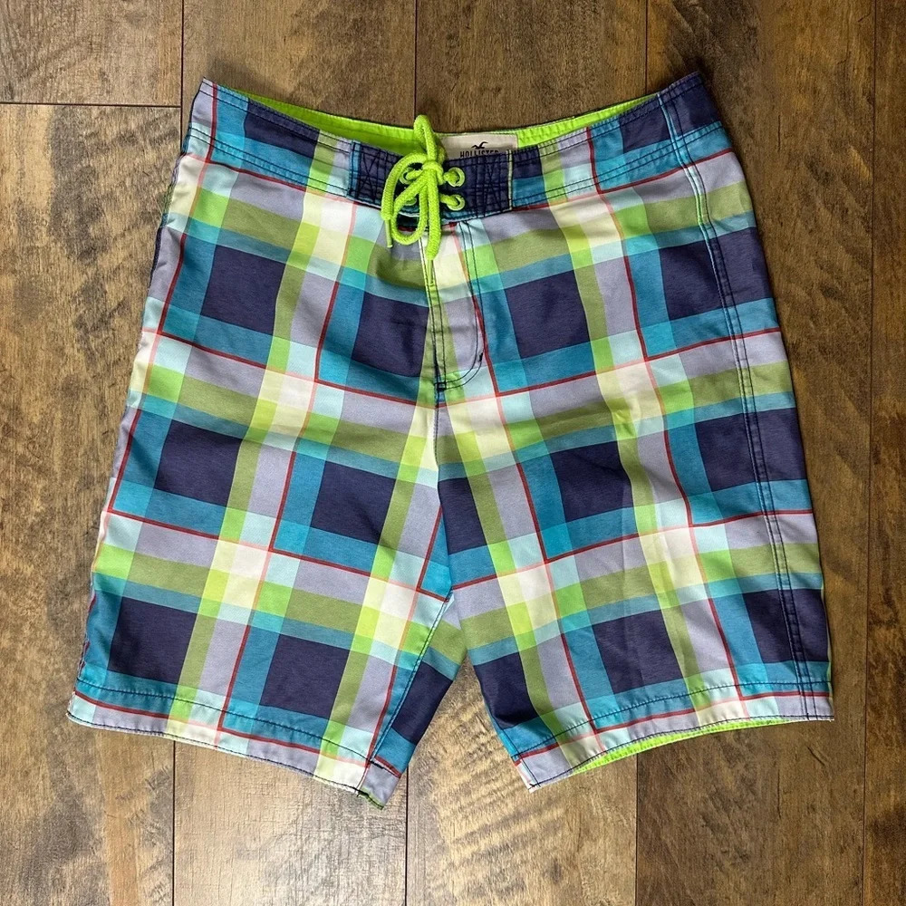 HOLLISTER Men’s Plaid Swim Trunks, Size L